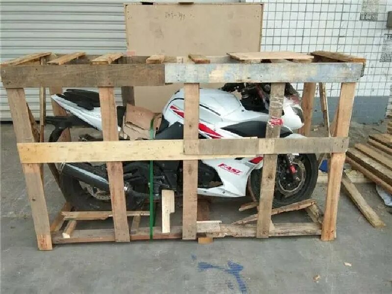 蘇州發(fā)臨潭物流公司